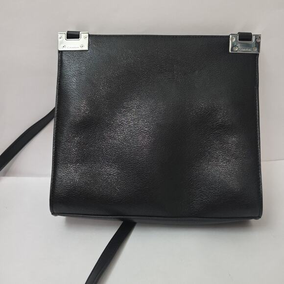Calvin Klein Palm Black Double Compartment Crossbody Messenger Bag NWOT - Picture 4 of 11